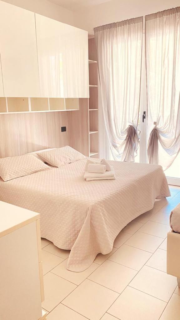 Residence Altea Riccione Exterior foto